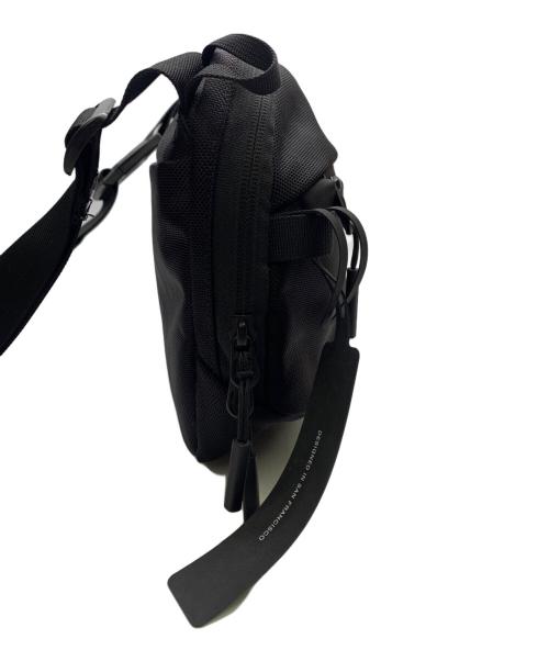 AER（エアー）AER (エアー) Day Sling 3 Max　ショルダーバッグ ブラックの古着・服飾アイテム
