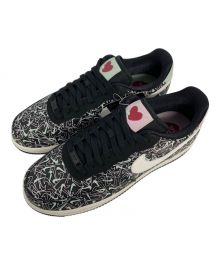NIKE（ナイキ）の古着「AIR FORCE1 LOW ’07 SE PREMIUM "VALENTINE’S DAY"」｜ブラック×ホワイト
