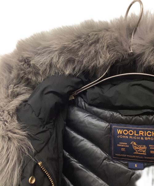WOOLRICH（ウールリッチ）WOOLRICH (ウールリッチ) フォックスファーダウンコート ブラック サイズ:Sの古着・服飾アイテム