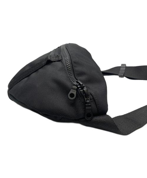 New Era（ニューエラ）New Era (ニューエラ) YOHJI YAMAMOTO (ヨウジヤマモト) New Era　YOHJI YAMAMOTO　ボディーバッグ ブラックの古着・服飾アイテム
