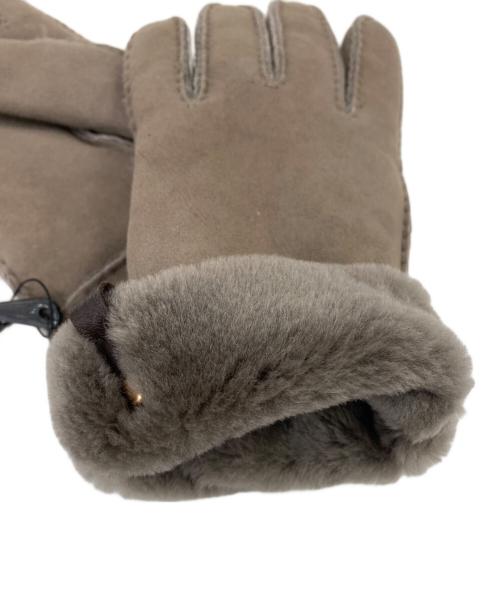UGG（アグ）UGG (アグ) テニー グローブ ブラウン 未使用品の古着・服飾アイテム