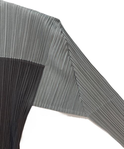 PLEATS PLEASE（プリーツプリーズ）PLEATS PLEASE (プリーツプリーズ) バイカラープリーツカットソー グレー サイズ:3の古着・服飾アイテム