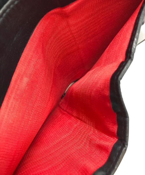 GUCCI（グッチ）GUCCI (グッチ) 2つ折り財布 ブラックの古着・服飾アイテム