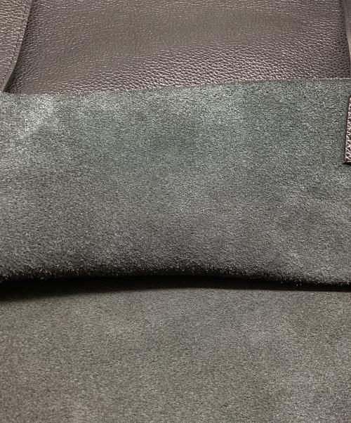 GUCCI（グッチ）GUCCI (グッチ) ロゴプリント レザートートバッグ ブラックの古着・服飾アイテム