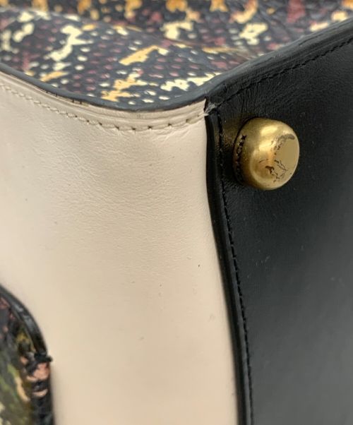 COACH（コーチ）COACH (コーチ) タビー トップ ハンドル イン カラー ブロック スネークスキン ショルダーバッグ ホワイト×ブラックの古着・服飾アイテム