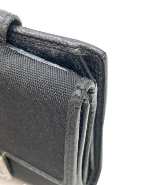 GUCCI（グッチ）GUCCI (グッチ) GGキャンバス 2つ折り財布の古着・服飾アイテム