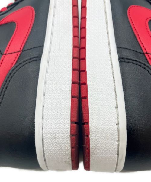 NIKE（ナイキ）NIKE (ナイキ) AIR JORDAN 1 mid Bred レッド×ブラック サイズ:27.5の古着・服飾アイテム