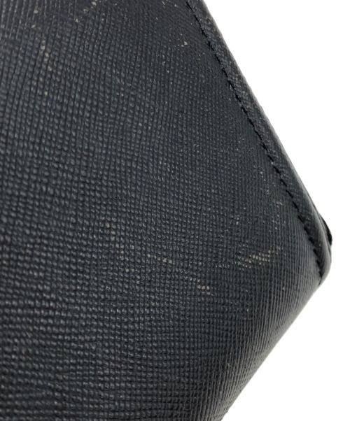 BLUE LABEL CRESTBRIDGE（ブルーレーベルクレストブリッジ）BLUE LABEL CRESTBRIDGE (ブルーレーベルクレストブリッジ) ラウンドファスナーウォレット ブラックの古着・服飾アイテム