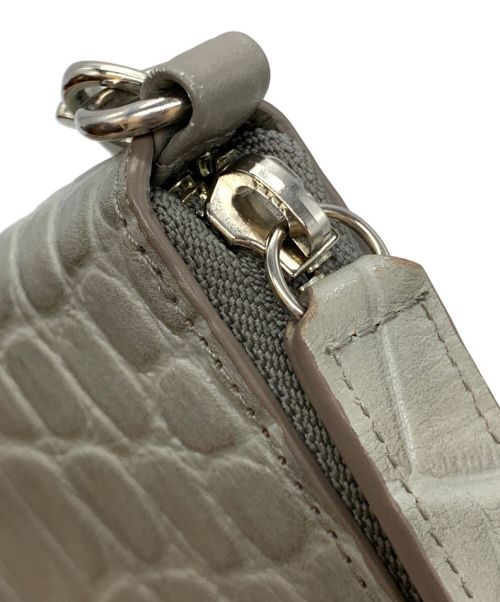 Vivienne Westwood（ヴィヴィアンウエストウッド）Vivienne Westwood (ヴィヴィアンウエストウッド) クロコエンボスロングウォレット グレーの古着・服飾アイテム