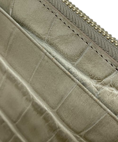 Vivienne Westwood（ヴィヴィアンウエストウッド）Vivienne Westwood (ヴィヴィアンウエストウッド) クロコエンボスロングウォレット グレーの古着・服飾アイテム