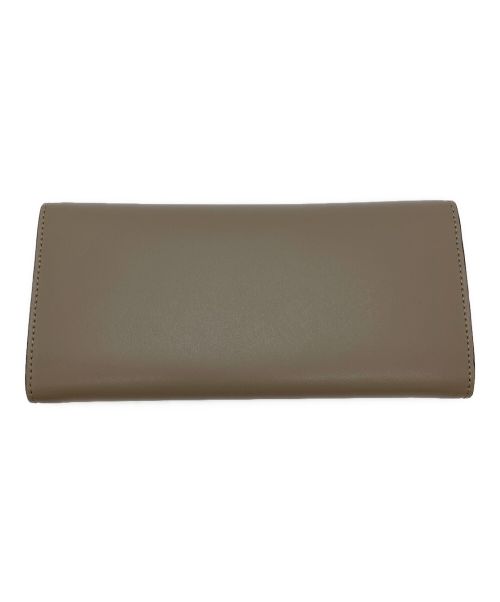 FENDI（フェンディ）FENDI (フェンディ) バイザウェイコンチネンタルウォレット ベージュの古着・服飾アイテム