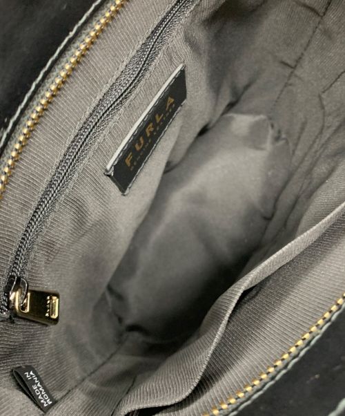 FURLA（フルラ）FURLA (フルラ) SHARE MINI BUCKET BAG ナチュラル×ブラックの古着・服飾アイテム