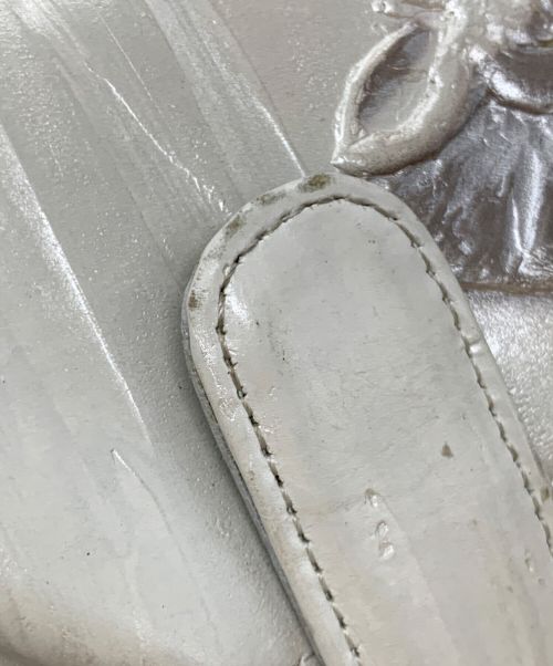 HIROKO HAYASHI（ヒロコ ハヤシ）HIROKO HAYASHI (ヒロコ ハヤシ) LA SCALA 長財布 ホワイトの古着・服飾アイテム