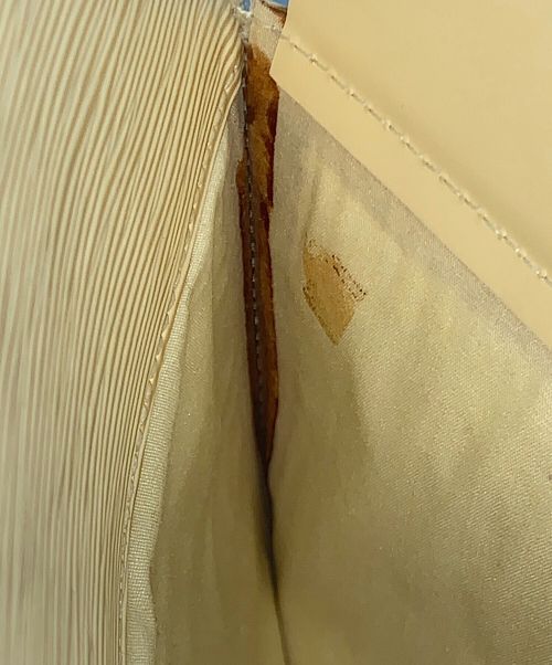 LOUIS VUITTON（ルイ ヴィトン）LOUIS VUITTON (ルイ ヴィトン) エピ クロワゼットPM ヴァニラの古着・服飾アイテム