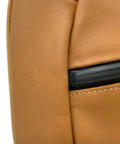 master-piece（マスターピース）master-piece (マスターピース) gloss スリングバッグ ブラウンの古着・服飾アイテム