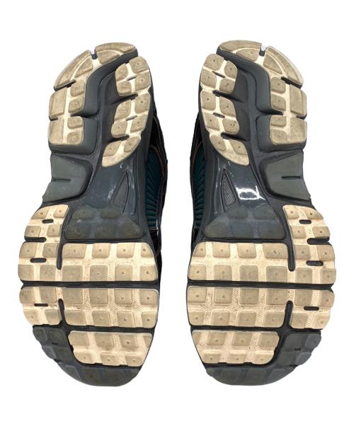 NIKE（ナイキ）NIKE (ナイキ) ZOOM VOMERO 5 PRMBAROQUE ブラウン×グリーン サイズ:27.5cmの古着・服飾アイテム