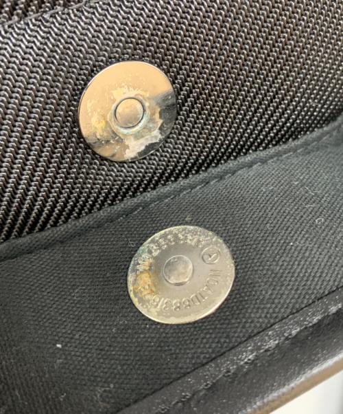 BURBERRY BLACK LABEL（バーバリーブラックレーベル）BURBERRY BLACK LABEL (バーバリーブラックレーベル) フラップショルダーバッグ ブラックの古着・服飾アイテム