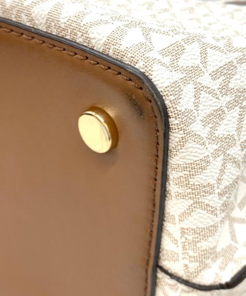 MICHAEL KORS（マイケル・コース）MICHAEL KORS (マイケルコース) サッチェル ラージ ハンドバッグ バニラ/エイコーンの古着・服飾アイテム