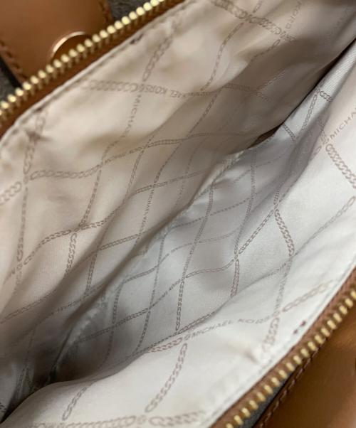 MICHAEL KORS（マイケル・コース）MICHAEL KORS (マイケルコース) サッチェル ラージ ハンドバッグ バニラ/エイコーンの古着・服飾アイテム