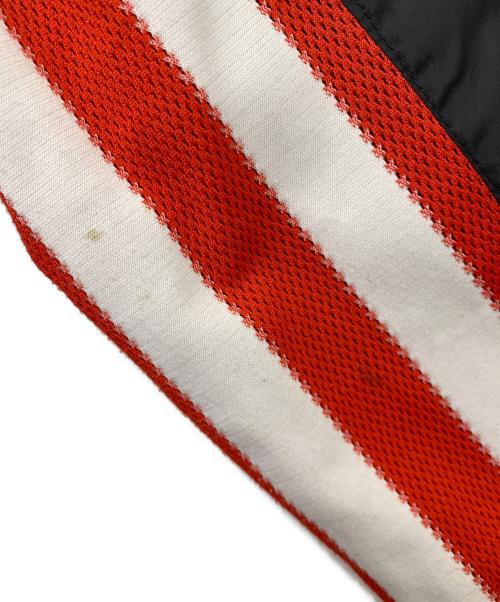 adidas（アディダス）adidas (アディダス) ウインドブレーカー レッド×ブラック サイズ:XLの古着・服飾アイテム