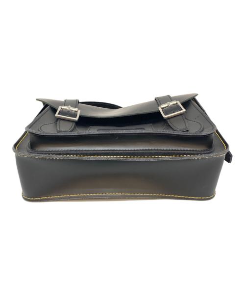 Dr.Martens（ドクターマーチン）Dr.Martens (ドクターマーチン) 11インチサッチェルバッグ ブラックの古着・服飾アイテム