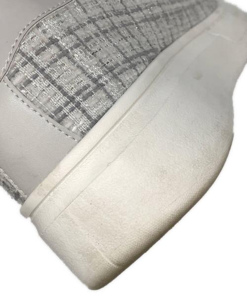 +DIANA（プラスダイアナ）+DIANA (プラスダイアナ) フェミニンスニーカー グレー サイズ:25cmの古着・服飾アイテム