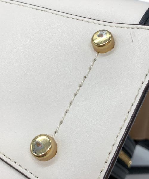 COACH（コーチ）COACH (コーチ) ゾーイ 2WAYバッグ ホワイト×ブラックの古着・服飾アイテム