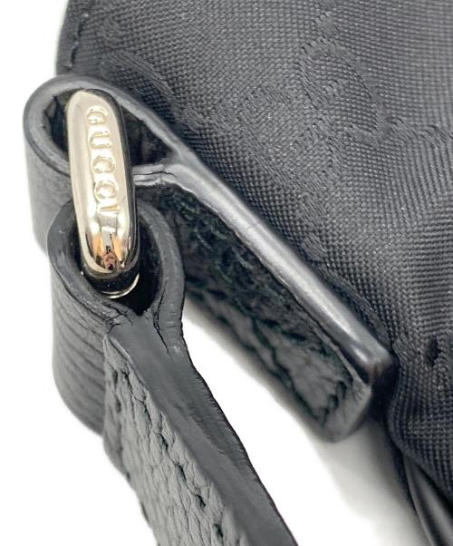 GUCCI（グッチ）GUCCI (グッチ) GGショルダーバッグ ブラックの古着・服飾アイテム