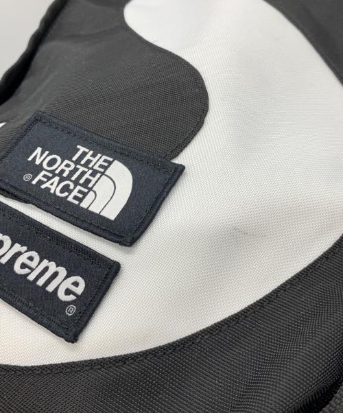 THE NORTH FACE（ザ ノース フェイス）THE NORTH FACE (ザ ノース フェイス) Supreme (シュプリーム) Logo Expedition Backpack ブラックの古着・服飾アイテム