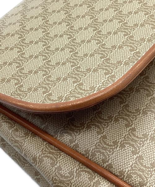 CELINE（セリーヌ）CELINE (セリーヌ) クラッチバッグ　モノグラム ベージュの古着・服飾アイテム