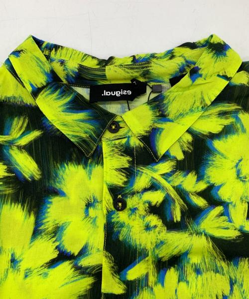 Desigual（デシグアル）Desigual (デシグアル) 総柄シャツ イエロー×ブラック サイズ:XXLの古着・服飾アイテム