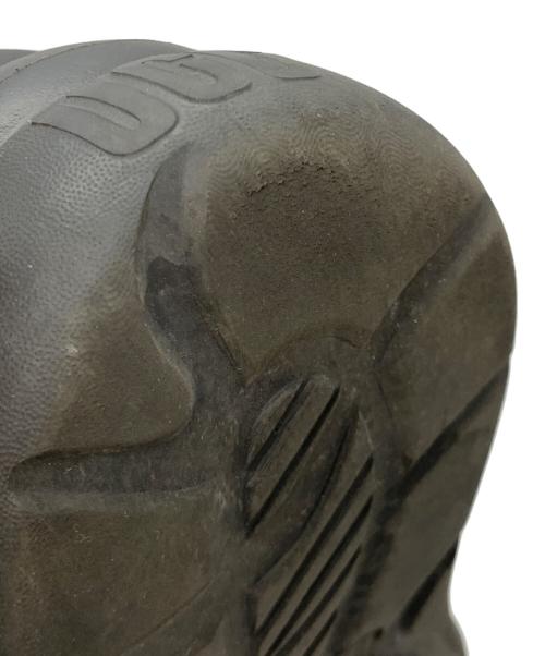 UGG（アグ）UGG (アグ) クロッグサンダル ブラック サイズ:W8の古着・服飾アイテム