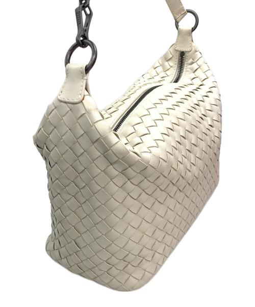 BOTTEGA VENETA（ボッテガベネタ）BOTTEGA VENETA (ボッテガベネタ) イントレチャートワンショルダーバッグ ホワイトの古着・服飾アイテム