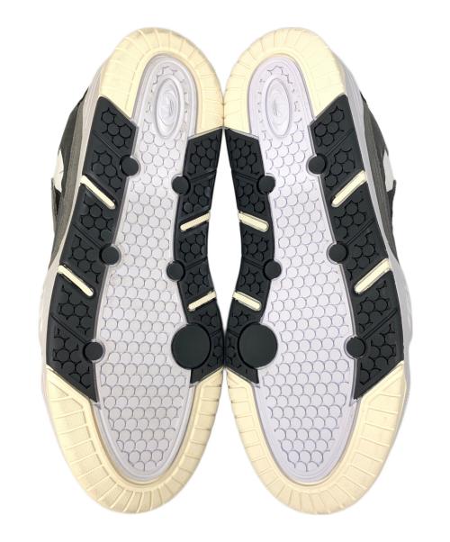 adidas Originals（アディダスオリジナル）adidas originals (アディダスオリジナル) ADI2000 GREY FIVE ローカットスニーカー グレー×ホワイト サイズ:26.5cmの古着・服飾アイテム