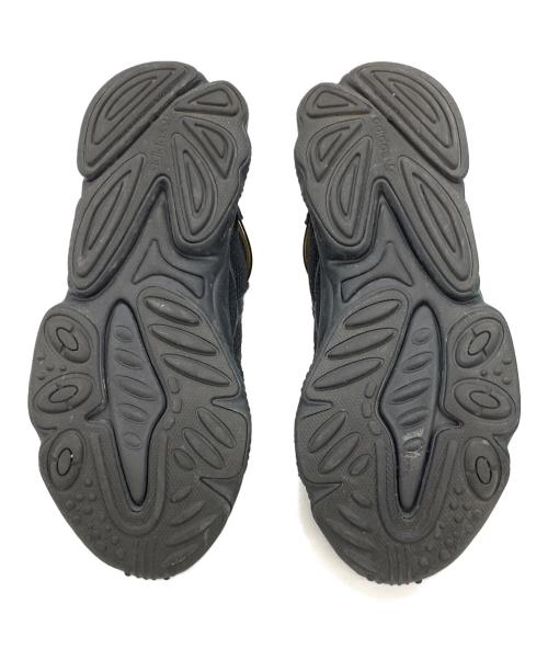 adidas（アディダス）adidas (アディダス) OZWEEGO スニーカー ブラック サイズ:25cmの古着・服飾アイテム