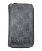 LOUIS VUITTONルイ ヴィトン）の古着「ダミエ・グラフィット ジッピーコインパース」｜ブラック