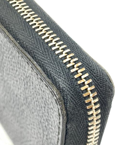 LOUIS VUITTON（ルイ ヴィトン）LOUIS VUITTON (ルイ ヴィトン) ダミエ・グラフィット ジッピーコインパース ブラックの古着・服飾アイテム