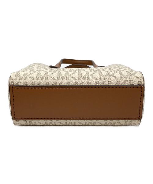 MICHAEL KORS（マイケル・コース）MICHAEL KORS (マイケルコース) VINCENT MKシグネチャー 2WAYショルダーバッグ バニラの古着・服飾アイテム