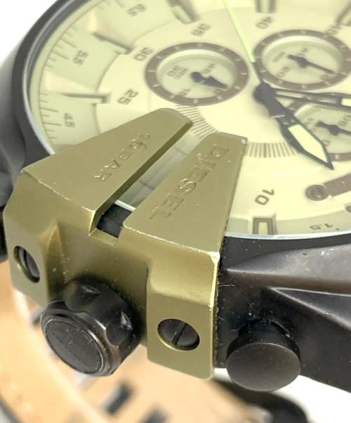 DIESEL（ディーゼル）DIESEL (ディーゼル) メガチーフ 腕時計 オリーブの古着・服飾アイテム