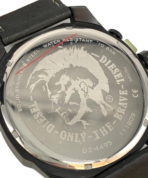 DIESEL（ディーゼル）DIESEL (ディーゼル) メガチーフ 腕時計 オリーブの古着・服飾アイテム