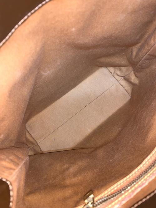 LOUIS VUITTON（ルイ ヴィトン）LOUIS VUITTON (ルイ ヴィトン) モノグラム ヴェルニ リードMM トートバッグ ブロンズの古着・服飾アイテム