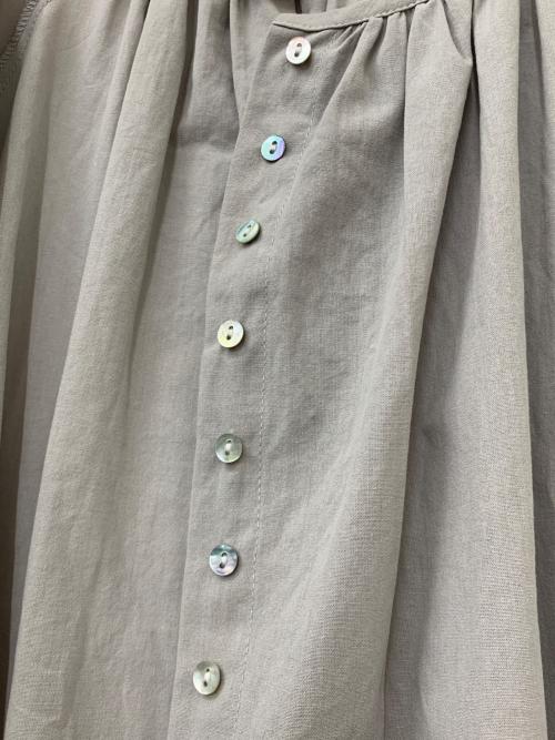 08MAB（ゼロハチマブ）08MAB (ゼロハチマブ) コットン多ボタンギャザーワンピース グレー サイズ:FREEの古着・服飾アイテム