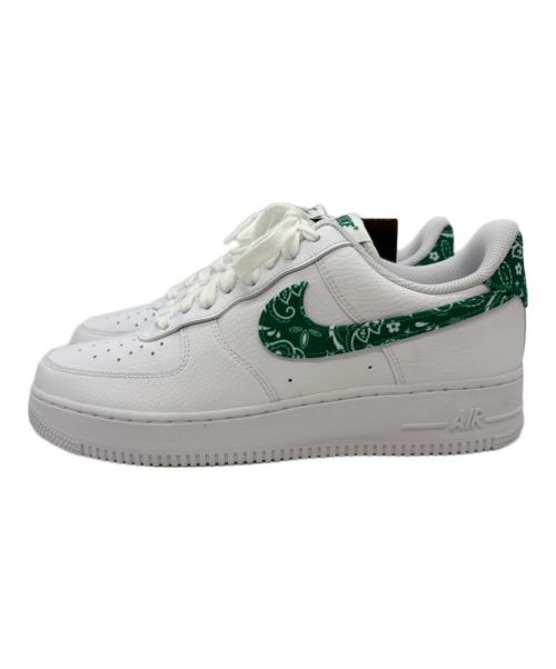 NIKE（ナイキ）NIKE (ナイキ) AIR FORCE1 '07 ESS/ローカットスニーカー ホワイト×グリーン サイズ:27.5の古着・服飾アイテム