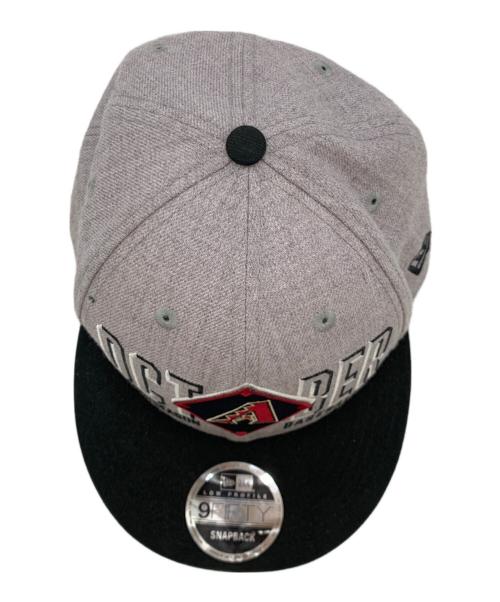 New Era（ニューエラ）New Era (ニューエラ) キャップ グレー×ブラックの古着・服飾アイテム