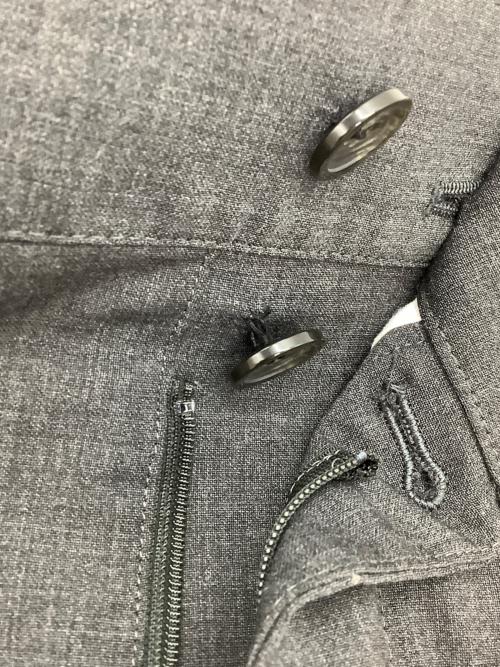 MAISON SPECIAL（メゾンスペシャル）MAISON SPECIAL (メゾンスペシャル) 2WAYタックパンツ グレー サイズ:36の古着・服飾アイテム