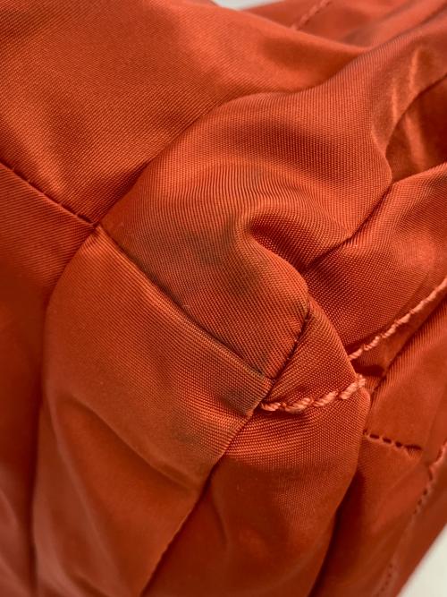 TUMI（トゥミ）TUMI (トゥミ) ショルダーバッグ レッドの古着・服飾アイテム