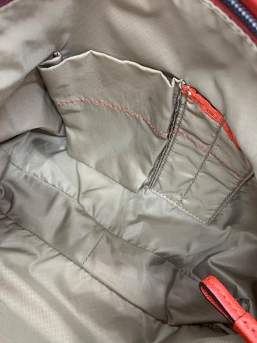TUMI（トゥミ）TUMI (トゥミ) ショルダーバッグ レッドの古着・服飾アイテム