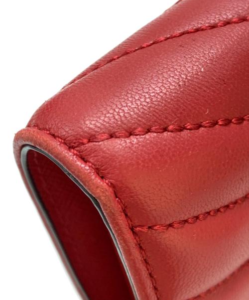 MICHAEL KORS（マイケル・コース）MICHAEL KORS (マイケル・コース) 2つ折り財布 レッドの古着・服飾アイテム