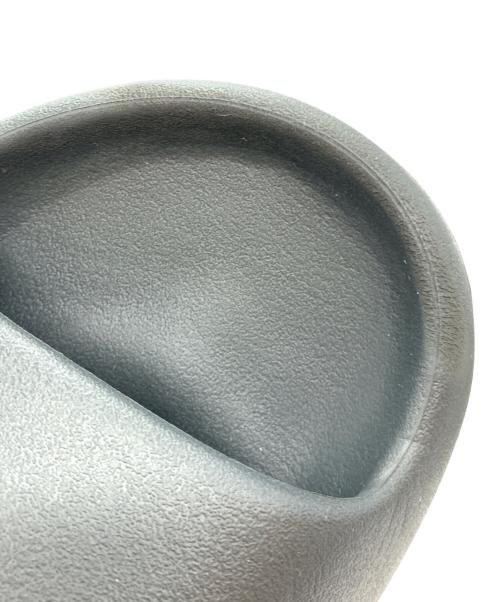 adidas（アディダス）adidas (アディダス) YZY SLIDE グレー サイズ:10USの古着・服飾アイテム