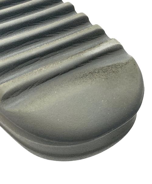 adidas（アディダス）adidas (アディダス) YZY SLIDE グレー サイズ:10USの古着・服飾アイテム